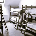 Bru Radharc Na Mara - Sea View Hostel