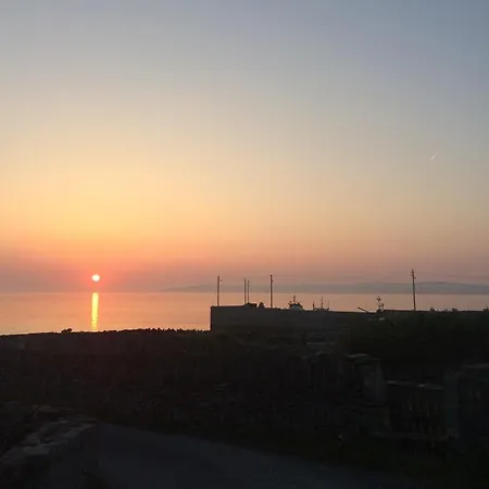Bru Radharc Na Mara - Sea View * Inisheer