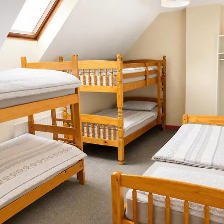 Bru Radharc Na Mara - Sea View Hostel *